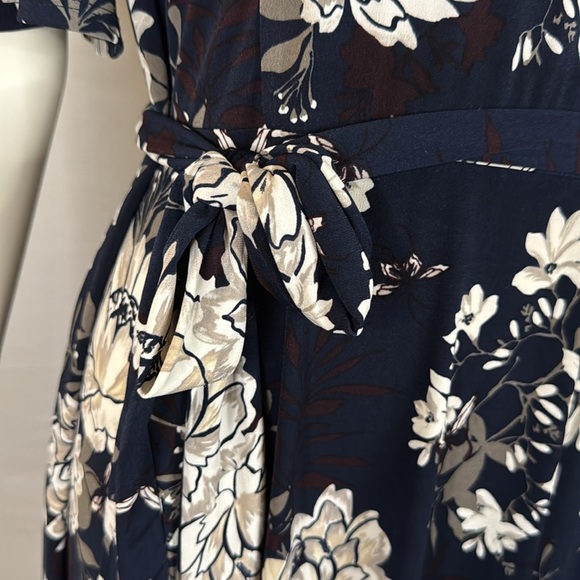 Charter Club Flutter Sleeve Floral Dress - Picture 6 of 6